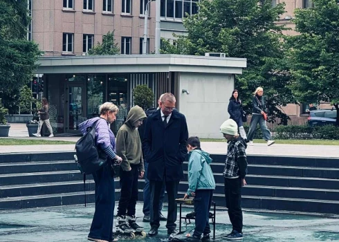 Zēnu performanci vēroja arī Valsts prezidents Edgars Rinkēvičs.