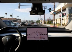 ВИДЕО: объявлено, когда Tesla запустит свой новый сервис - роботакси