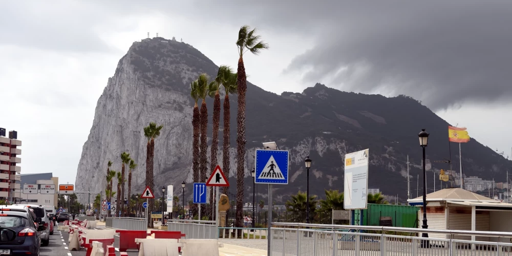 Skats uz pasaulslaveno Gibraltāra klinti