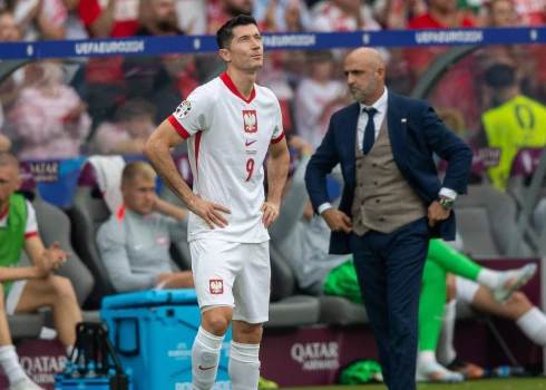 Roberts Levandovskis pēc paziņojuma, ka nespēlēs izlasē Mihala Proberža vadībā nesagaidīja diez ko lielu komandas biedru atbalstu.