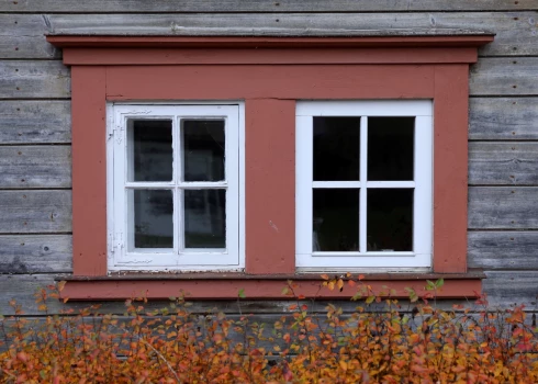 Vēsturiskais strādnieku dzīvoklis Brīvības ielā Līgatnē. Fotogrāfijai ilustratīva nozīme. 