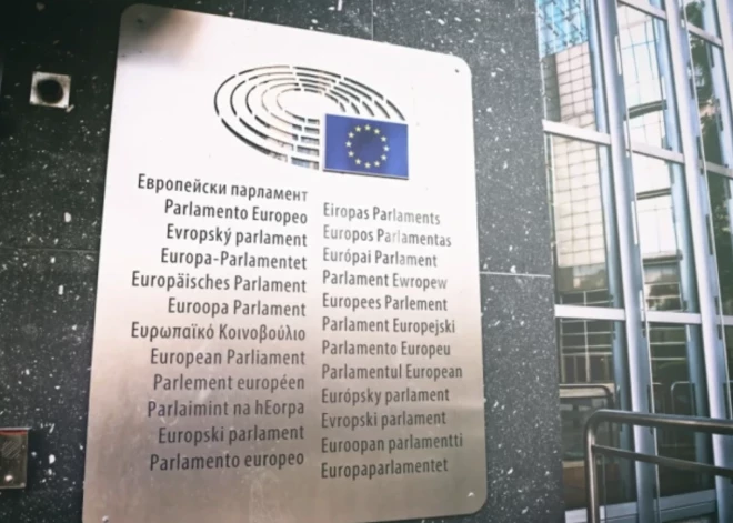 Izskan bažas, ka krievu valodai varētu piešķirt Eiropas Savienības oficālās valodas statusu