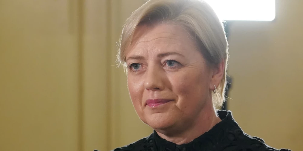 Par Saulītes atsaukšanu nobalsoja 79 deputāti, pret nebalsoja neviens deputāts.