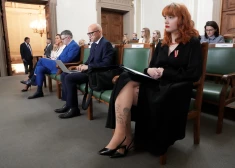 Vairākas skandalozas izpausmes: kas zināms par 25 gadus veco Saeimas deputāti Selmu Levrenci
