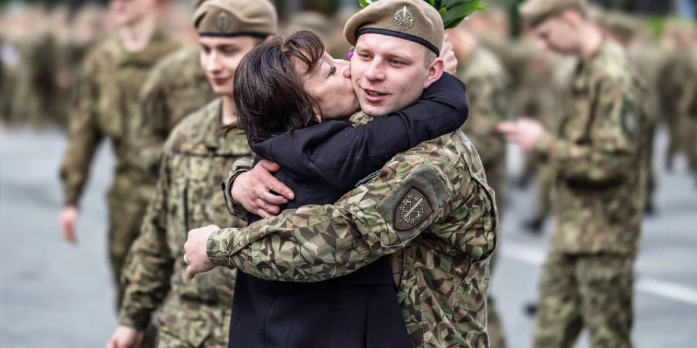 Valsts aizsardzības dienesta karavīru izlaidums Ādažos.
