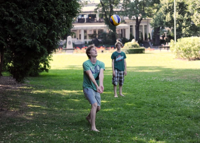 Piektdien spīdēs saule un gaiss iesils līdz +21 grādam