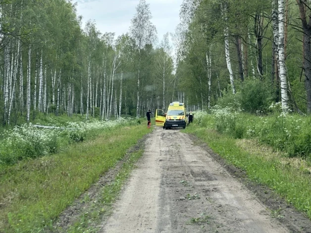 Женщины вызвали скорую помощь.