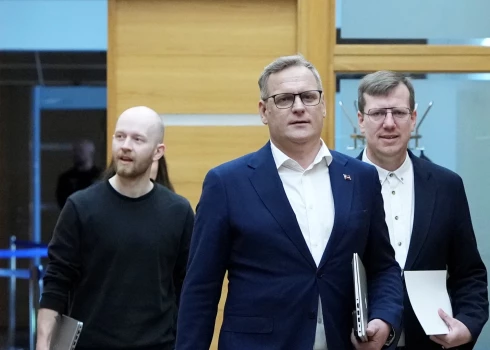 Partijas "Progresīvie", Nacionālās Apvienības "Visu Latvijai!-Tēvzemei un Brīvībai/LNNK", "Jaunā vienotība" un "Apvienotais saraksts" piekritušas izveidot kopīgu koalīciju Viestura Kleinberga vadībā.