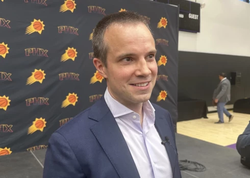 Fīniksas "Suns" jaunais galvenais treneris Džordans Ots.