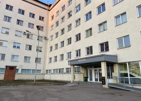 Здание больницы, которое было построено в 1985 году, получит новый облик.