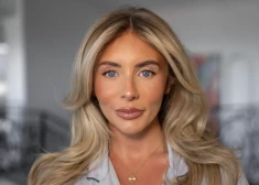 Платформа OnlyFans заблокировала аккаунт скандальной Бонни Блю - она перешла всякие границы