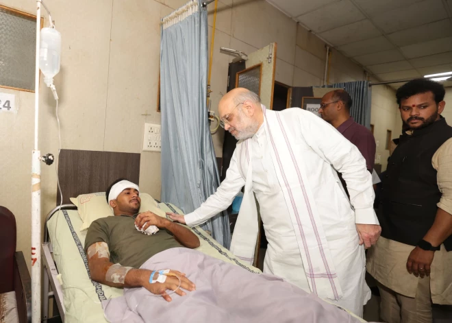 Liktenīgā 11A sēdvieta: vienīgais “Air India” katastrofas izdzīvojušais un Taizemes dziedātājs – abi izglābušies no tās pašas vietas