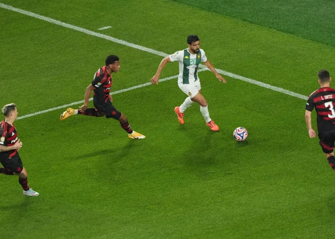 "Flamengo" pārspēj "Esperance" FIFA Klubu pasaules kausā