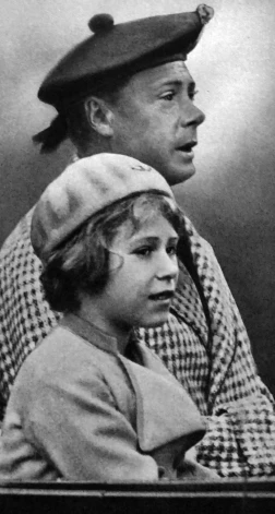 Karalie Elizabete 1936. gadā.