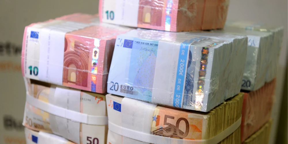 Krimināllieta tika sākta saistībā ar bankas konta Latvijā izmantošanu, lai ar shēmas palīdzību veiktu ārvalstīs noziedzīgi iegūtu līdzekļu legalizāciju.