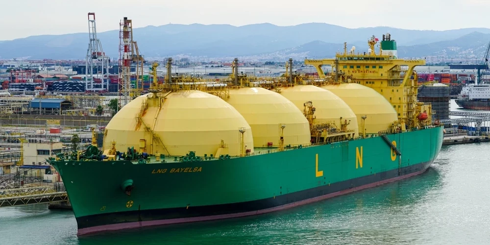 Латвия тоже уже зависит от импорта сжиженного природного газа. 