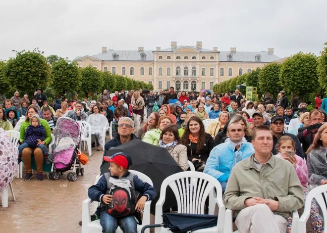 Rundāles pils muzejs aicina uz vasaras gaidītāko notikumu – ikgadējiem Dārza svētkiem