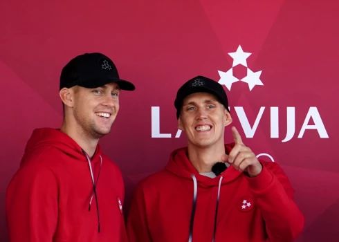 Kārlis Lasmanis un Nauris Miezis iekļauti Latvijas izlasē Pasaules kausā.