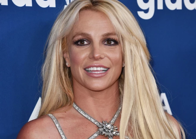 Mirklis, kuru neviens negaidīja! Britnija Spīrsa publicē video kopā ar dēlu