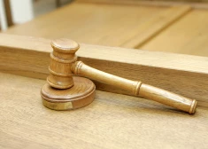 Viņš izkārtoja “vajadzīgo lēmumu” par brendiju un gaļu – augsta ranga Latgales policistam par kukuļu ņemšanu piespriests cietumsods