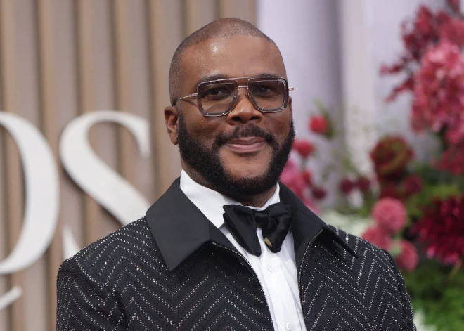 Holivudas zvaigzni Taileru Periju apsūdz seksuālā uzmācībā: prasītā kompensācija - 260 miljoni dolāru