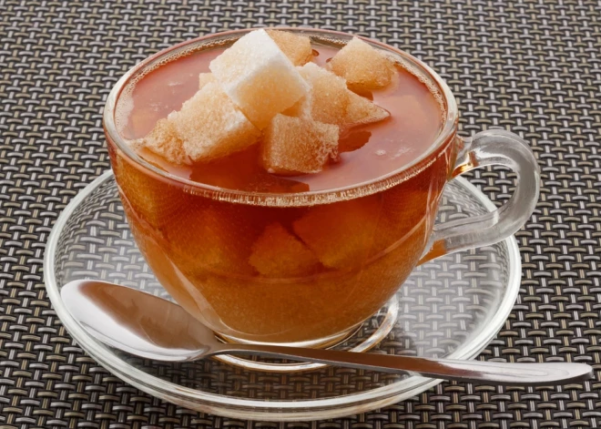 Eksperti brīdina par "cukura pandēmiju" Latvijā: "Patēriņš ir dramatisks"