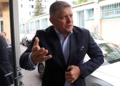 Slovākijas premjers rosina valsti izstāties no NATO