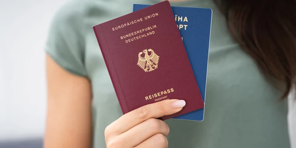 Много паспортов не бывает.