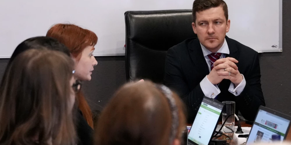 Saeima ceturtdien, 19. jūnijā, lems par Māra Zviedra ievēlēšanu Centrālās vēlēšanu komisijas priekšsēdētāja amatā.