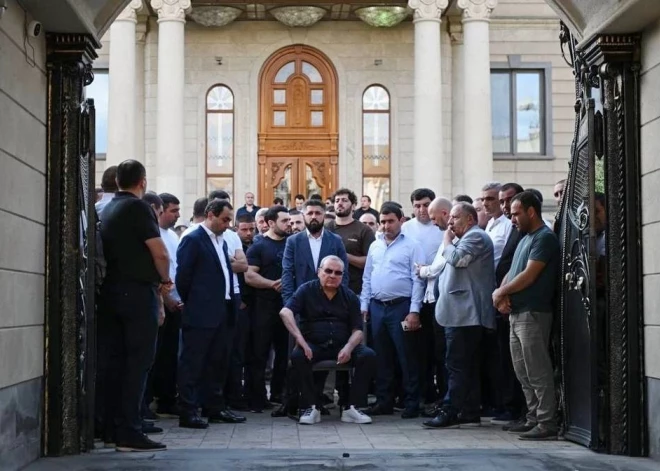 Armēnijā aizturēts Krievijas miljardieris Samvels Karapetjans