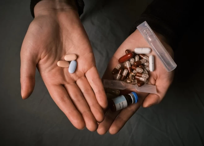 Valsts prasību noteikta zāļu mainība mazina pacienta līdzestību un vairo stresu