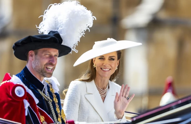 Princis Viljams un princese Ketrīna Bikšu lentes ordeņa ceremonijā šā gada 16. jūnijā.