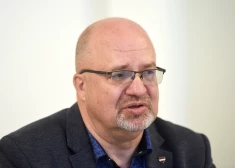 Par Valkas novada domes priekšsēdētāju sesto reizi ievēlēts Vents Armands Krauklis