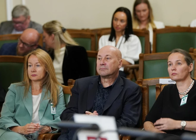 Одному из кандидатов в члены Совета общественных электронных СМИ припомнили работу на Первом Балтийском канале