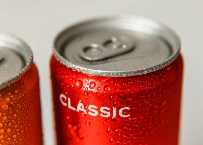 Klīst runas, ka Eiropas Savienībā grasās aizliegt gāzētos dzērienus. Vai tā ir taisnība?