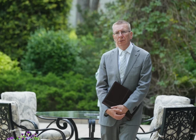 Президенту Латвии тоже есть что сказать о нашем лете - его комментарий рассмешил пользователей соцсетей