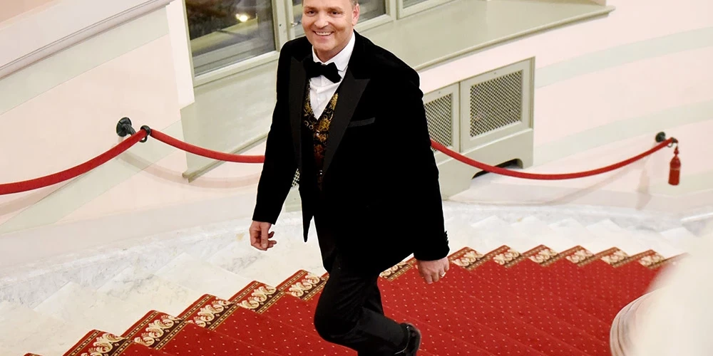 Raivis Kronbergs darbu Valsts kancelejas direktora amatā sāka 2024. gada 12. augustā.