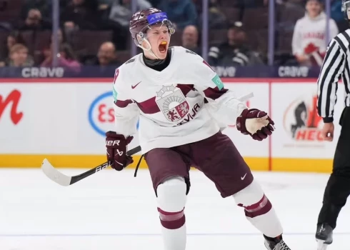 Bruno Osmanis visdrīzāk papildinās latviešu hokejistu skaitu, kuri draftēti NHL.
