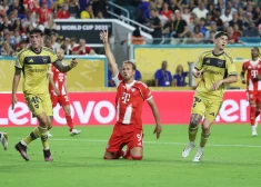 Minhenes "Bayern" kā pirmā sasniedz FIFA Klubu pasaules kausa izslēgšanas spēles