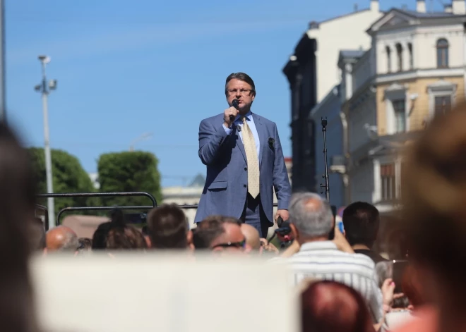 Šlesers Rīgas centrā rīkos otro sapulci par vēlēšanu rezultātu neatzīšanu