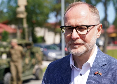 Latviju NATO samitā pārstāvēs Aizsardzības ministrs Andris Sprūds.