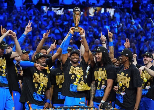 Oklahomasitijas "Thunder" komanda svētdien kļuva par Nacionālās basketbola asociācijas čempioni.