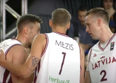 Latvijas vīriešu 3x3 basketbola izlase Pasaules kausā bez problēmām pieveic Mongoliju, kas pakutināja nervus ASV