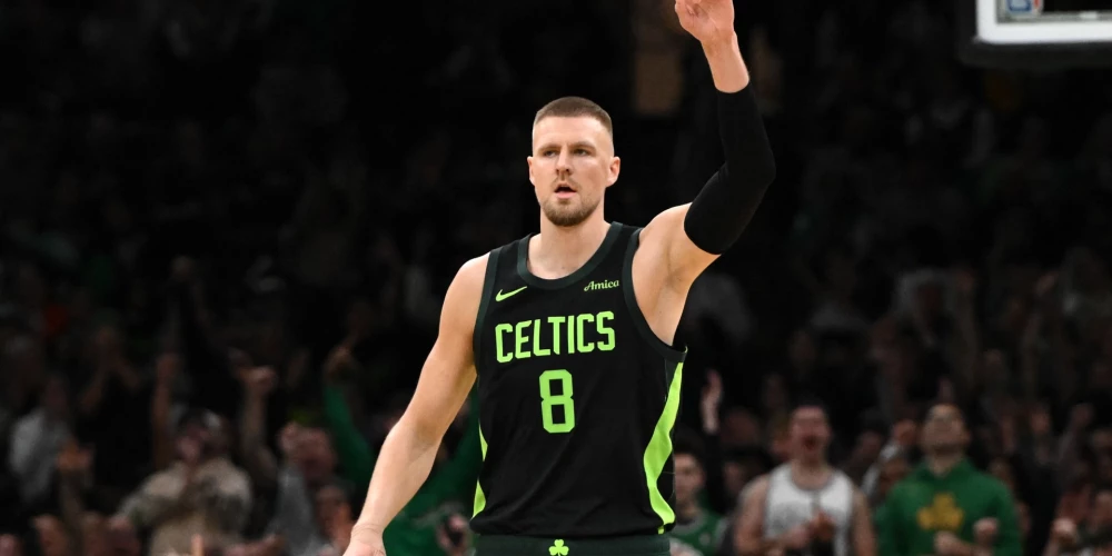 Šajā sezonā Kristaps Porziņģis 42 regulārā čempionāta mačos vidēji 29 minūtēs guva 19,5 punktus.