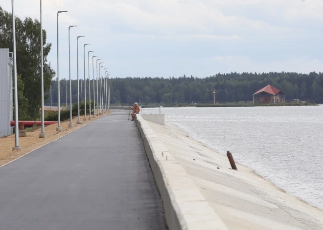 Nākamnedēļ pazeminās ūdens līmeni Rīgas HES