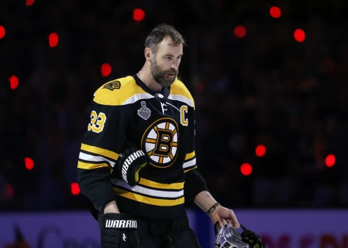 Slovāku hokeja milzis, ilggadējais Bostonas "Bruins" kapteinis Zdeno Hāra.