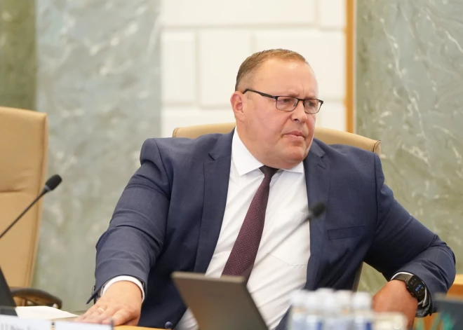 Iekšlietu ministrs Kozlovskis: līdz gada beigām varētu nepieļaut līdz 10 000 nelegālo imigrantu mēģinājumus iekļūt Latvijā