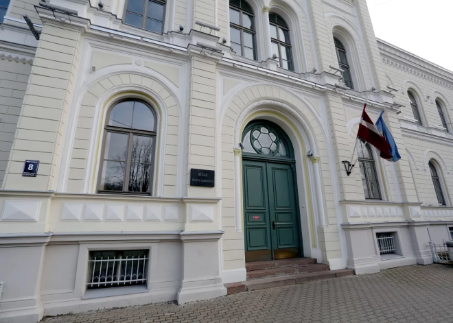 Rīgā sāksies elektroniskā pieteikšanās 10. klasēm vidusskolās un valsts ģimnāzijās