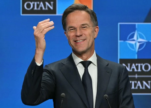 NATO ģenerālsekretārs Marks Rute šodien nosauca ASV prezidentu Donaldu Trampu par "papucīti".