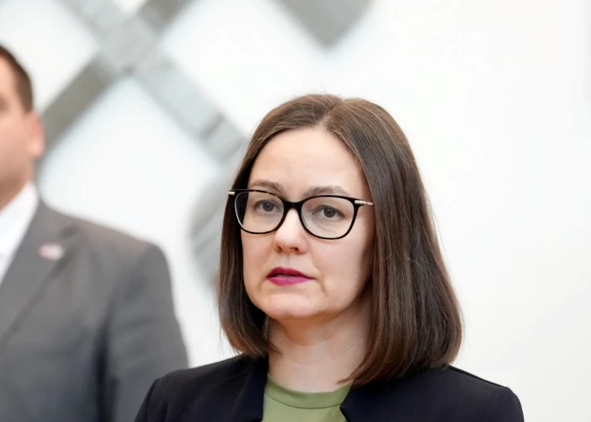 Linda Ozola pievienojas "Jaunajai Vienotībai" un paziņo, ka izjucis deputātu bloks "Kods Rīgai"